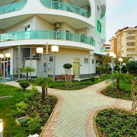 דירה Emarald Tower